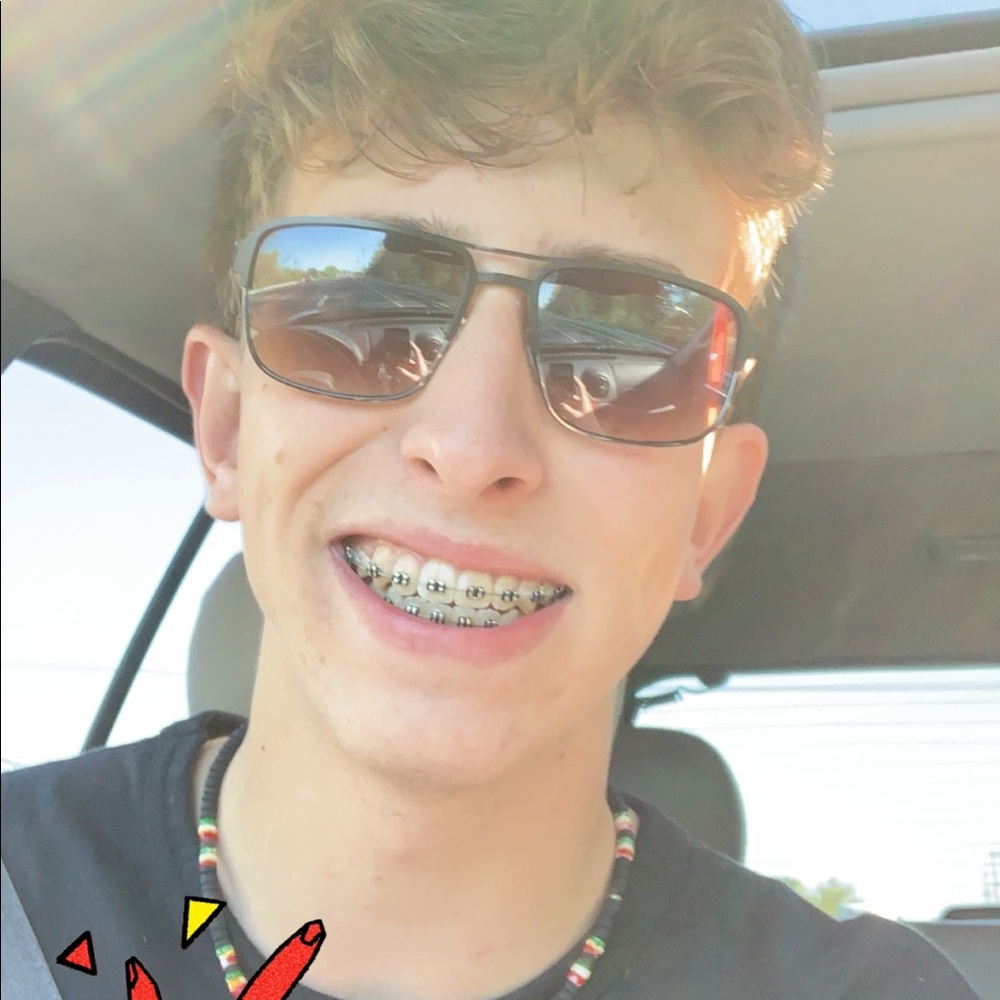 Meet your Posher, Dylan